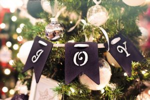 6 Tips for Surviving the Holidays While You're Surviving Divorce